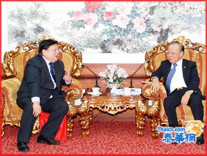 缅华商会拟参加第14届世界华商大会 荣誉会长王锦彪莅访中总呈交申办文件　