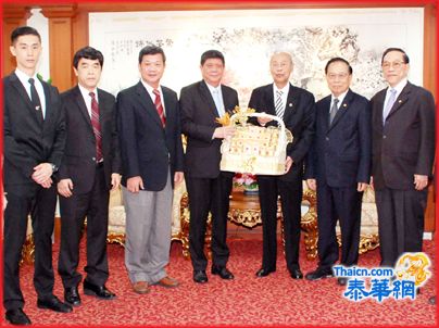 龙浩国际建设集团有限公司总经理陈建平率团访问中总 陈振治主席亲自接待 双方畅谈侨团组织为中泰友谊作贡献