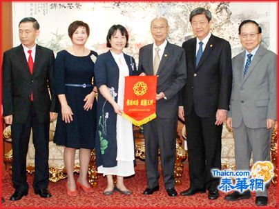 汕头市侨联主席谢惠蓉一行访问中华总商会 陈振治林楚钦陈绍扬大呈萧汉铭热烈欢迎座谈